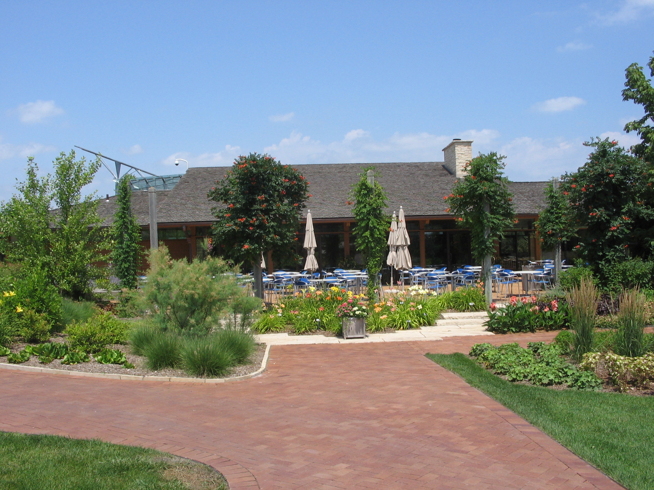 An exterior shot of the South Patio and Mahlstede Building.