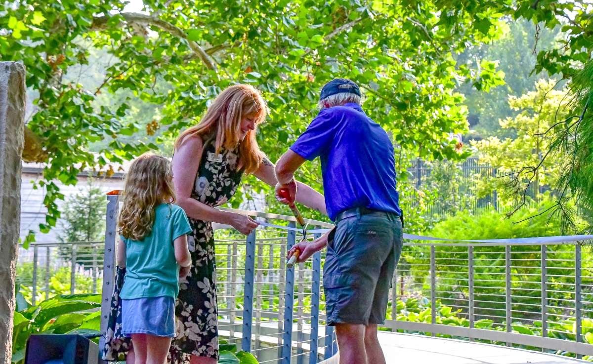 Article: Reiman Gardens honors volunteers at ribbon-cutting ceremonies